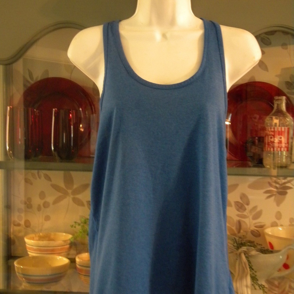 NIKE RacerbackTank - Picture 4 of 11